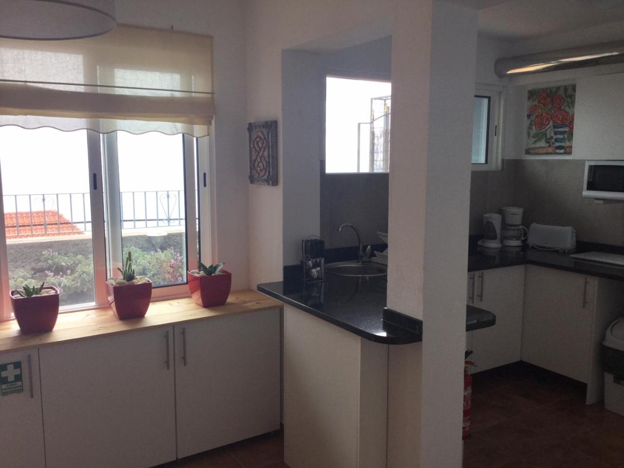 Banda Do Sol Self Catering Cottages Estreito Da Calheta 외부 사진